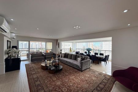 Apartamento à venda com 260m², 3 quartos e 5 vagas