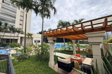 Apartamento à venda com 260m², 3 quartos e 5 vagas