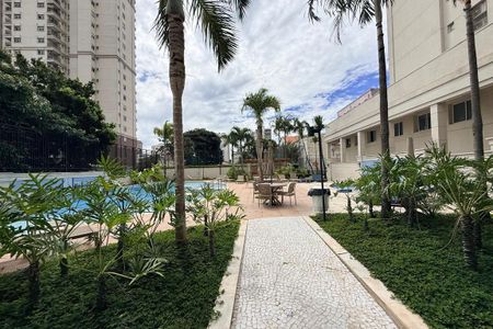 Apartamento à venda com 260m², 3 quartos e 5 vagas