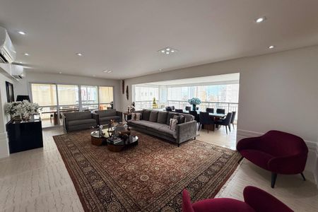 Apartamento à venda com 260m², 3 quartos e 5 vagas
