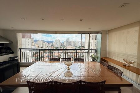Apartamento à venda com 260m², 3 quartos e 5 vagas