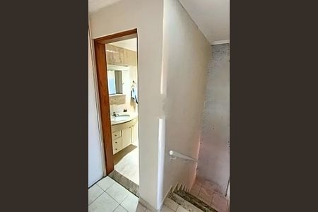 Casa à venda com 3 quartos, 200m² em Chácara Inglesa, São Paulo