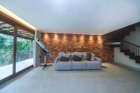 sala de casa de condomínio à venda com 4 quartos, 350m² em Condomínio Recanto do Vale, Brumadinho