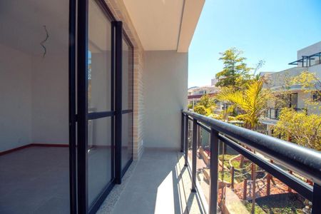 Casa à venda com 189m², 4 quartos e 1 vaga
