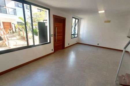 Casa à venda com 189m², 4 quartos e 1 vaga