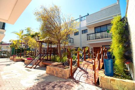 Casa à venda com 189m², 4 quartos e 1 vaga