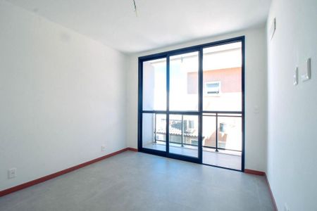 Casa à venda com 189m², 4 quartos e 1 vaga