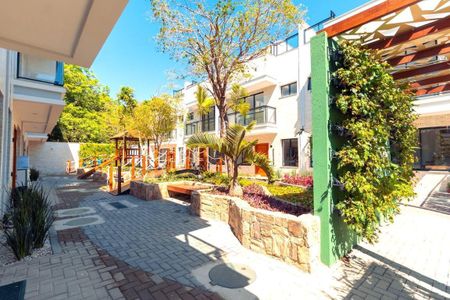 Casa à venda com 189m², 4 quartos e 1 vaga