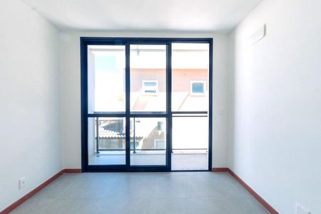 Casa à venda com 189m², 4 quartos e 1 vaga
