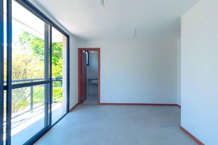 Casa à venda com 189m², 4 quartos e 1 vaga