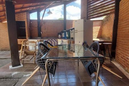 Casa à venda com 4 quartos, 492m² em Interlagos, São Paulo