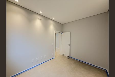 Quarto de casa de condomínio à venda com 4 quartos, 425m² em Loteamento Residencial Arborais, Campinas