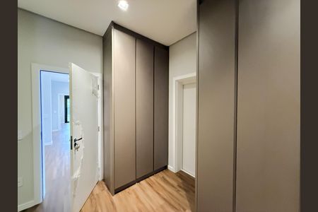 Casa de condomínio à venda com 425m², 4 quartos e 4 vagasQuarto