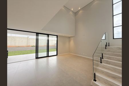 Casa de condomínio à venda com 425m², 4 quartos e 4 vagasSala/Cozinha