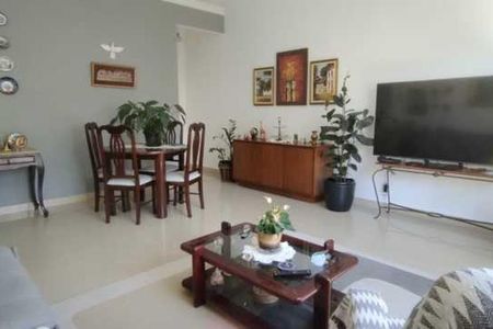 Apartamento à venda com 90m², 2 quartos e 1 vaga