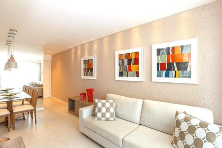 Apartamento à venda com 94m², 2 quartos e 1 vaga