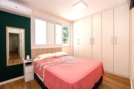 Apartamento à venda com 94m², 2 quartos e 1 vaga