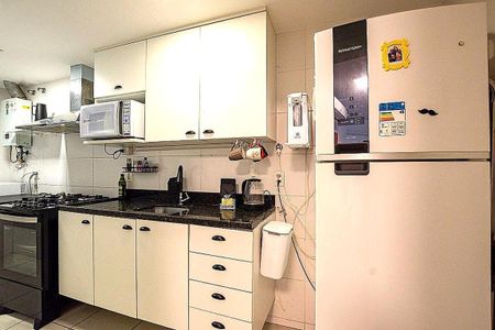 Apartamento à venda com 94m², 2 quartos e 1 vaga