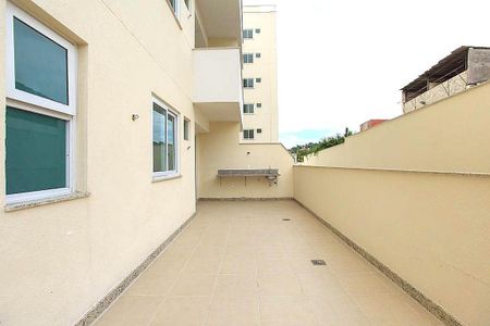 Apartamento à venda com 94m², 2 quartos e 1 vaga