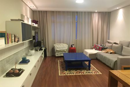 Apartamento à venda com 107m², 2 quartos e 1 vaga