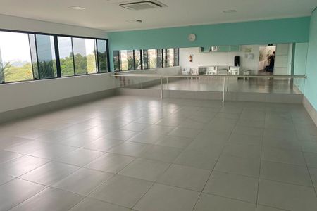 Casa à venda com 345m², 4 quartos e 6 vagas