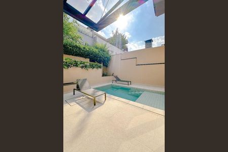 Casa à venda com 345m², 4 quartos e 6 vagas