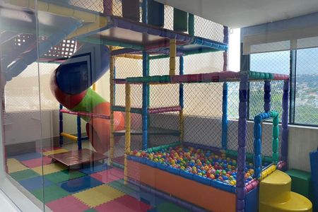 Casa à venda com 345m², 4 quartos e 6 vagas