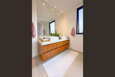 Casa à venda com 345m², 4 quartos e 6 vagas