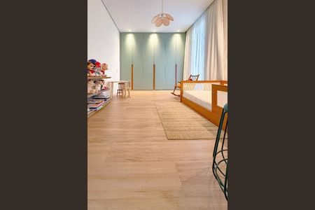 Casa à venda com 345m², 4 quartos e 6 vagas