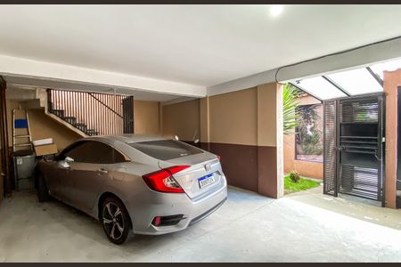 Casa de condomínio para alugar com 122m², 2 quartos e 2 vagasGaragem 