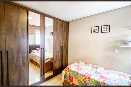 Casa de condomínio para alugar com 122m², 2 quartos e 2 vagasSuite 2