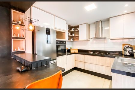 Casa de condomínio para alugar com 122m², 2 quartos e 2 vagasCozinha 