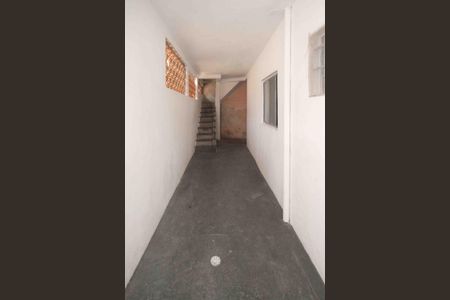 Casa para alugar com 90m², 2 quartos e sem vagaCorredor externo