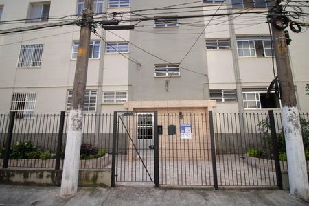 Apartamento à venda com 79m², 2 quartos e 1 vaga Apartamento à venda com 79m², 2 quartos e 1 vagaFACHADA
