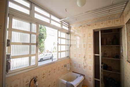 Apartamento à venda com 79m², 2 quartos e 1 vaga Apartamento à venda com 79m², 2 quartos e 1 vagaÁREA DE SERVIÇO
