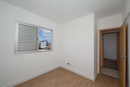 Apartamento à venda com 72m², 3 quartos e 2 vagas Apartamento à venda com 72m², 3 quartos e 2 vagasQUARTO1
