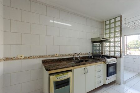 Apartamento à venda com 62m², 2 quartos e 1 vagaCozinha