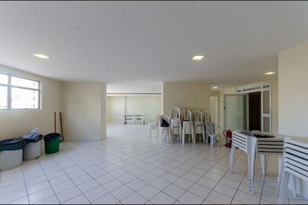 Apartamento à venda com 62m², 2 quartos e 1 vagaÁrea comum - Salão de festas