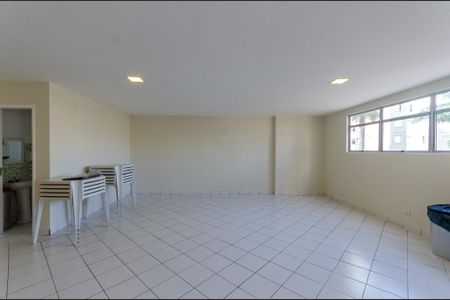 Apartamento à venda com 62m², 2 quartos e 1 vagaÁrea comum - Salão de festas