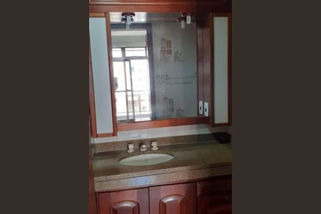 Apartamento à venda com 4 quartos, 181m² em Icaraí, Niterói