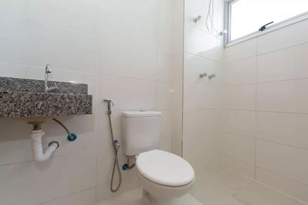 Apartamento à venda com 72m², 3 quartos e 2 vagas Apartamento à venda com 72m², 3 quartos e 2 vagasBANHEIRO2