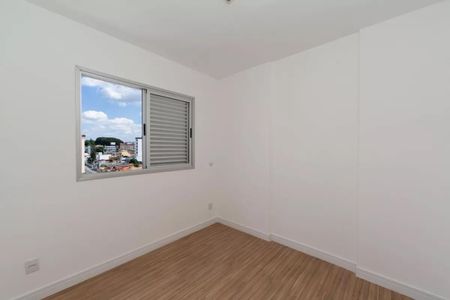 Apartamento à venda com 72m², 3 quartos e 2 vagas Apartamento à venda com 72m², 3 quartos e 2 vagasQUARTO2