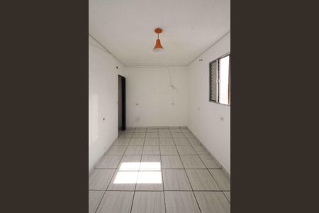 Casa para alugar com 90m², 2 quartos e 1 vagaQuarto