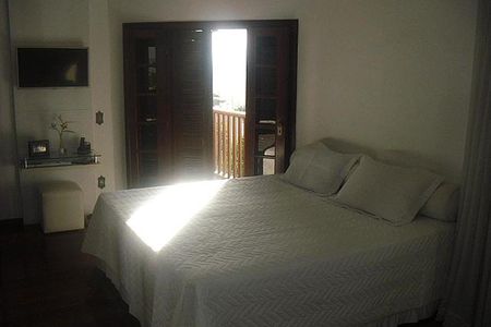 Casa à venda com 3 quartos, 271m² em São Marcos, Belo Horizonte