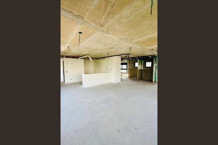 Apartamento à venda com 107m², 2 quartos e 1 vaga