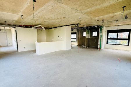 Apartamento à venda com 107m², 2 quartos e 1 vaga
