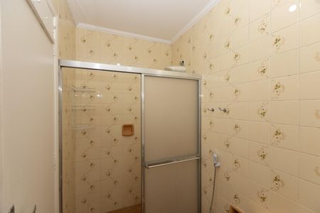 Apartamento à venda com 77m², 2 quartos e 1 vagaBANHEIRO