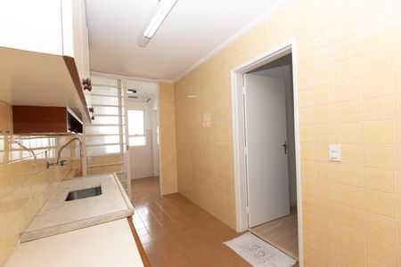 Apartamento à venda com 77m², 2 quartos e 1 vagaCOZINHA