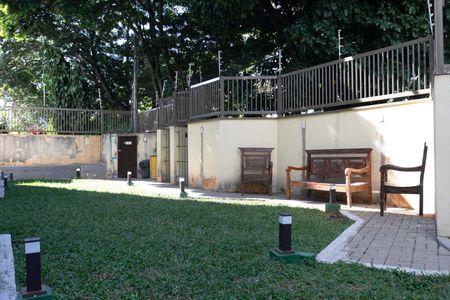 Apartamento à venda com 77m², 2 quartos e 1 vagaPÁTIO INTERNO