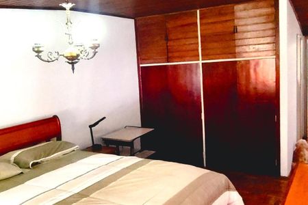 Casa à venda com 250m², 3 quartos e 2 vagas